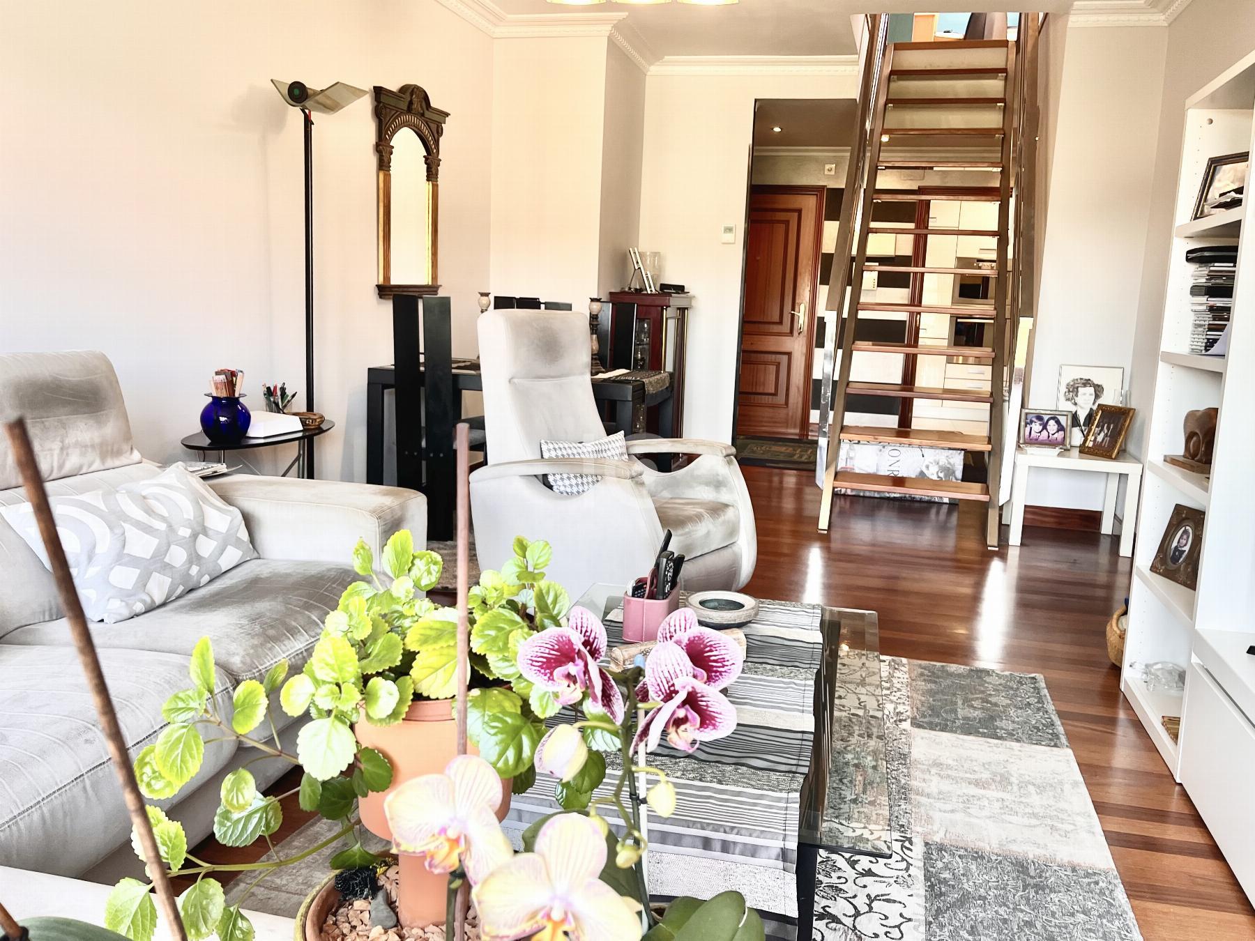 For sale of flat in Berango