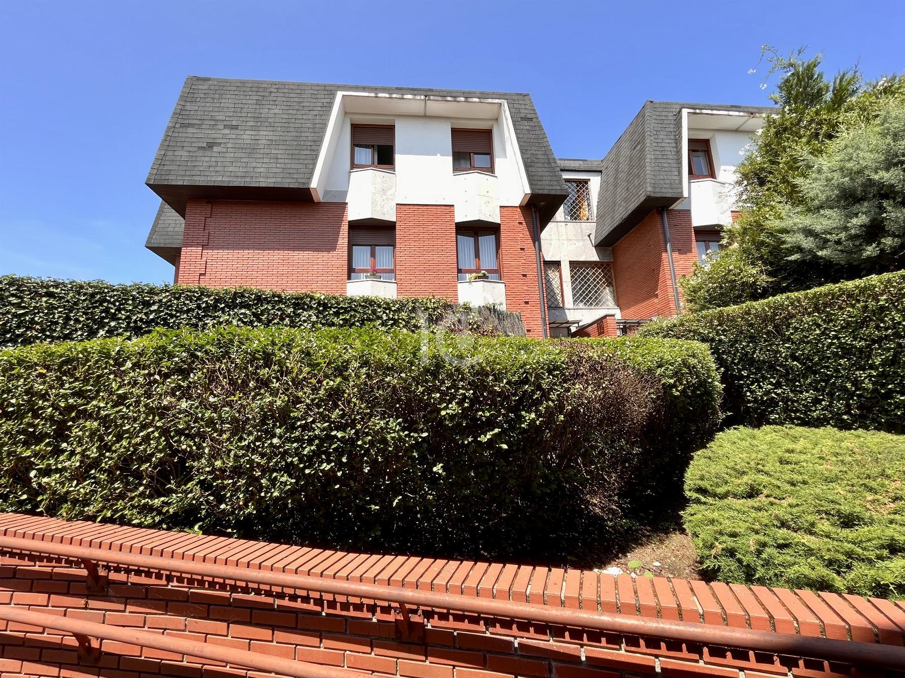 For sale of flat in Berango