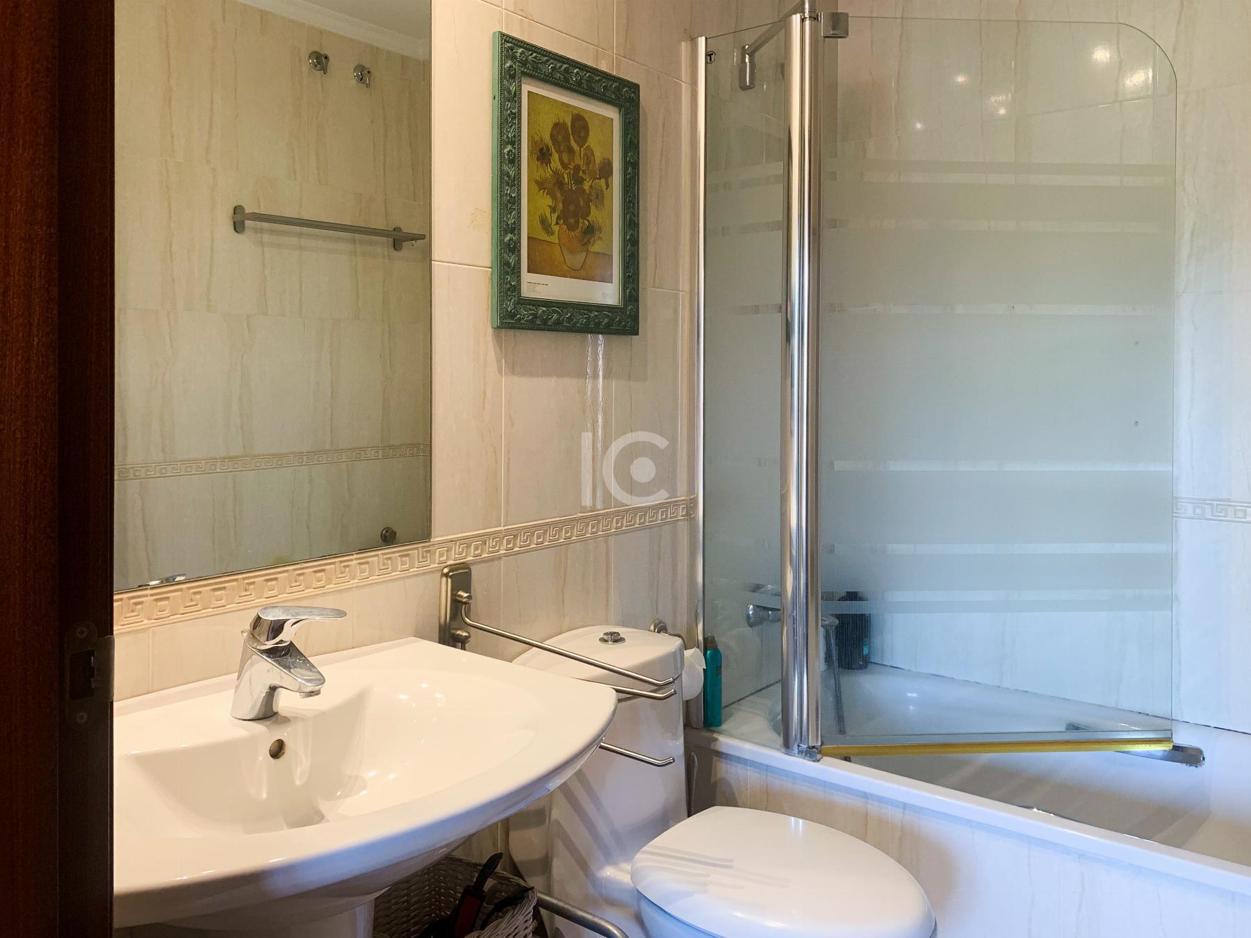 For sale of flat in Berango