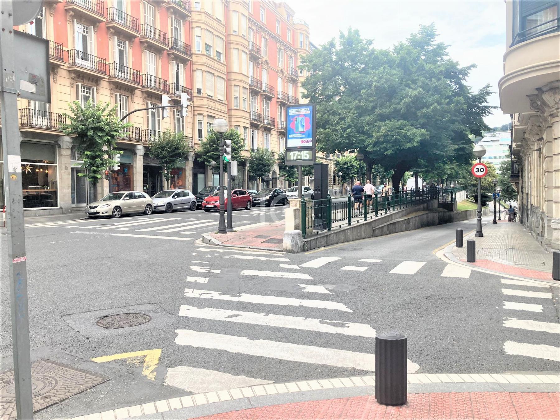 Venta de local comercial en Bilbao