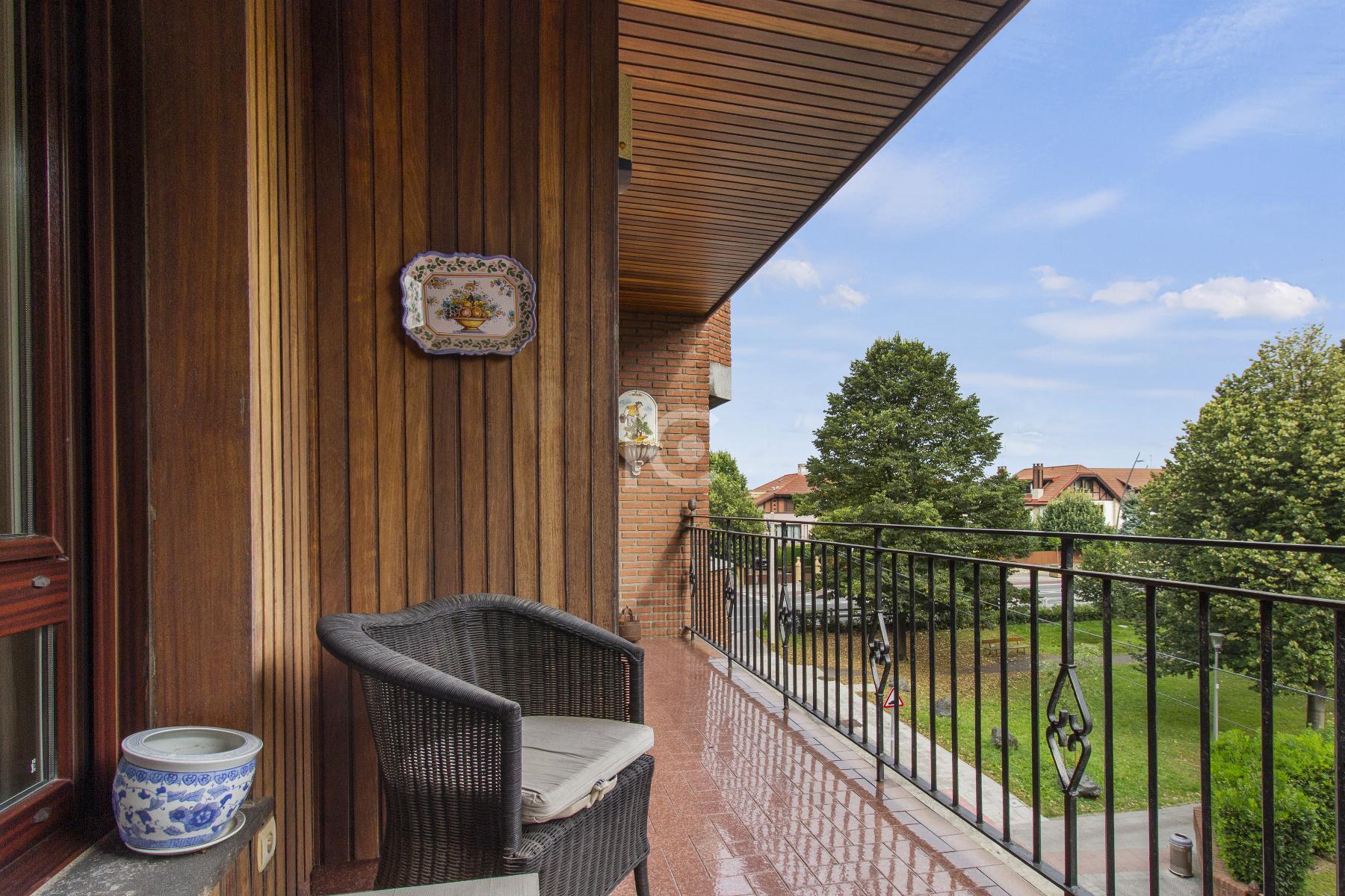 For sale of flat in Getxo