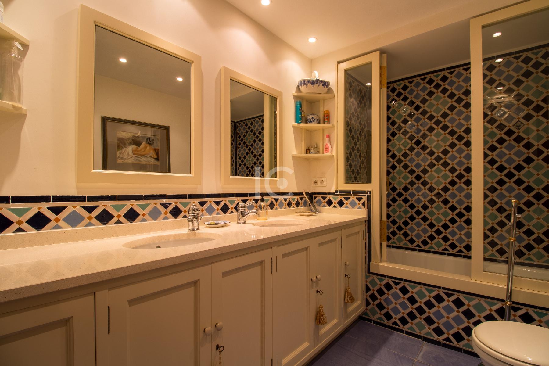 For sale of flat in Getxo