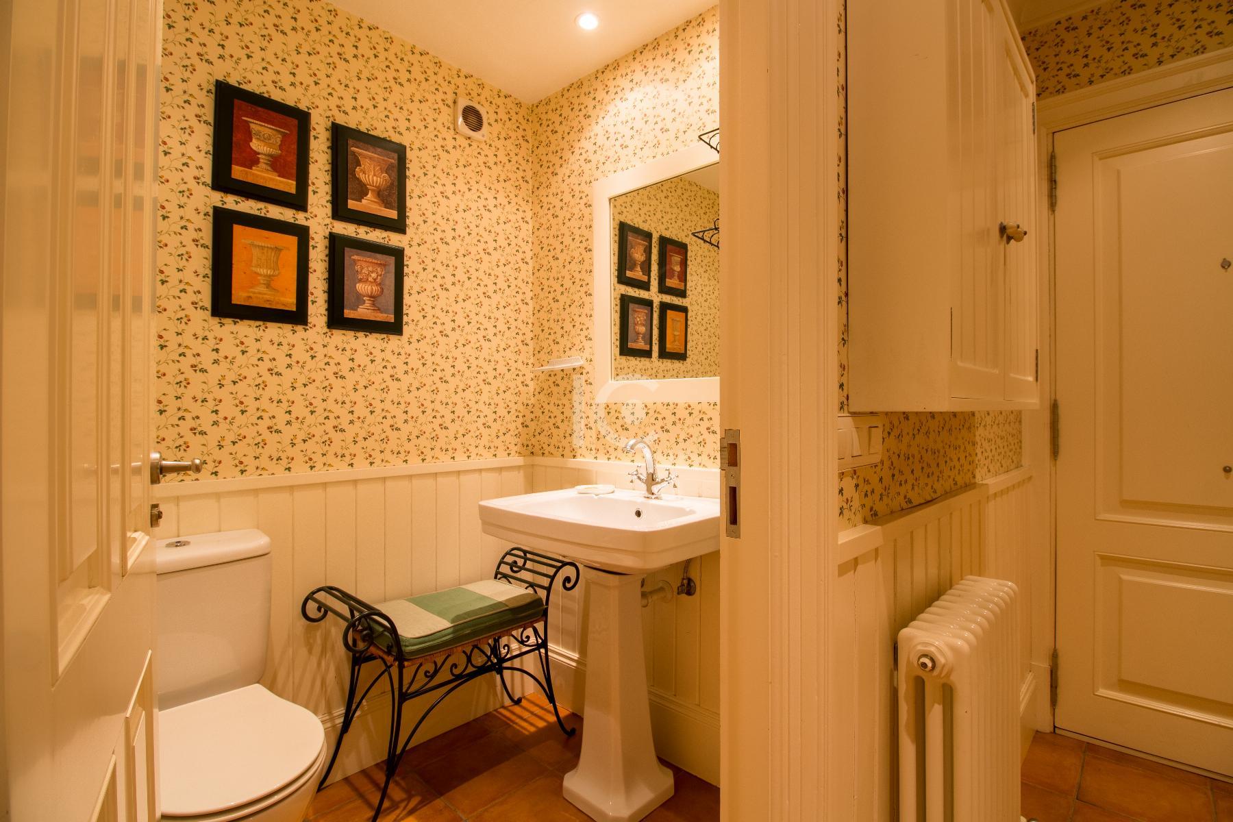 For sale of flat in Getxo