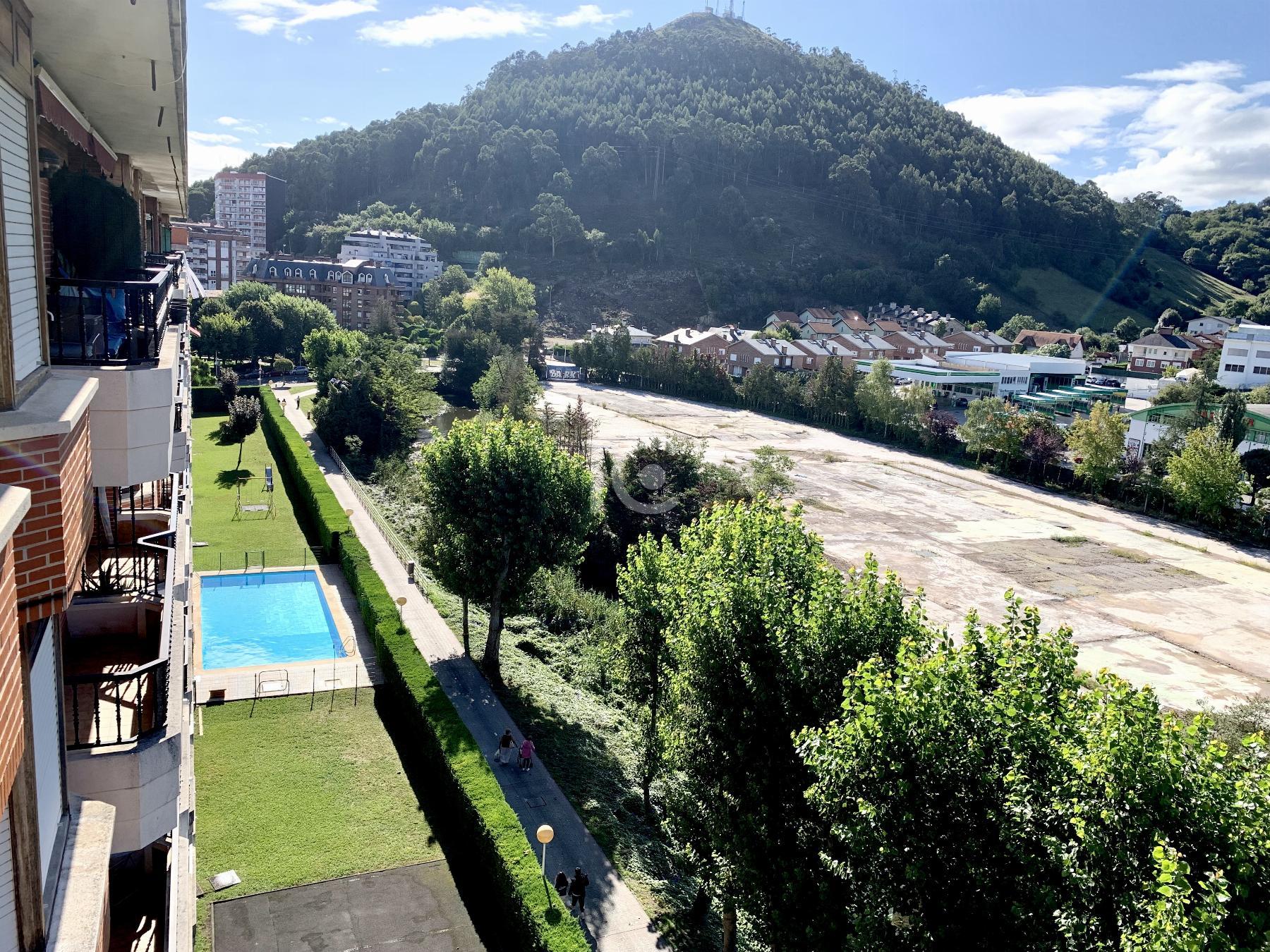 For sale of duplex in Castro-Urdiales