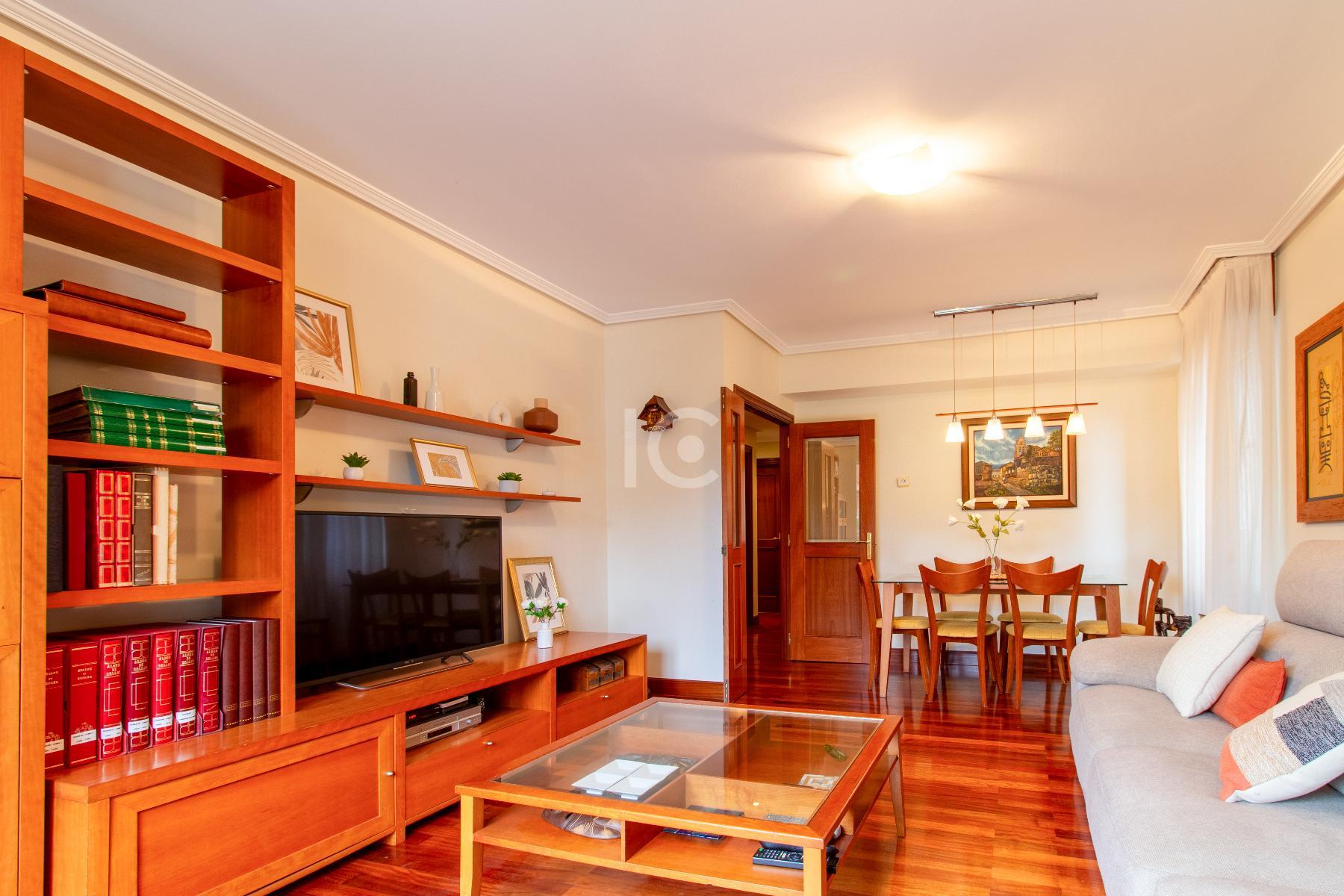 For sale of flat in Berango