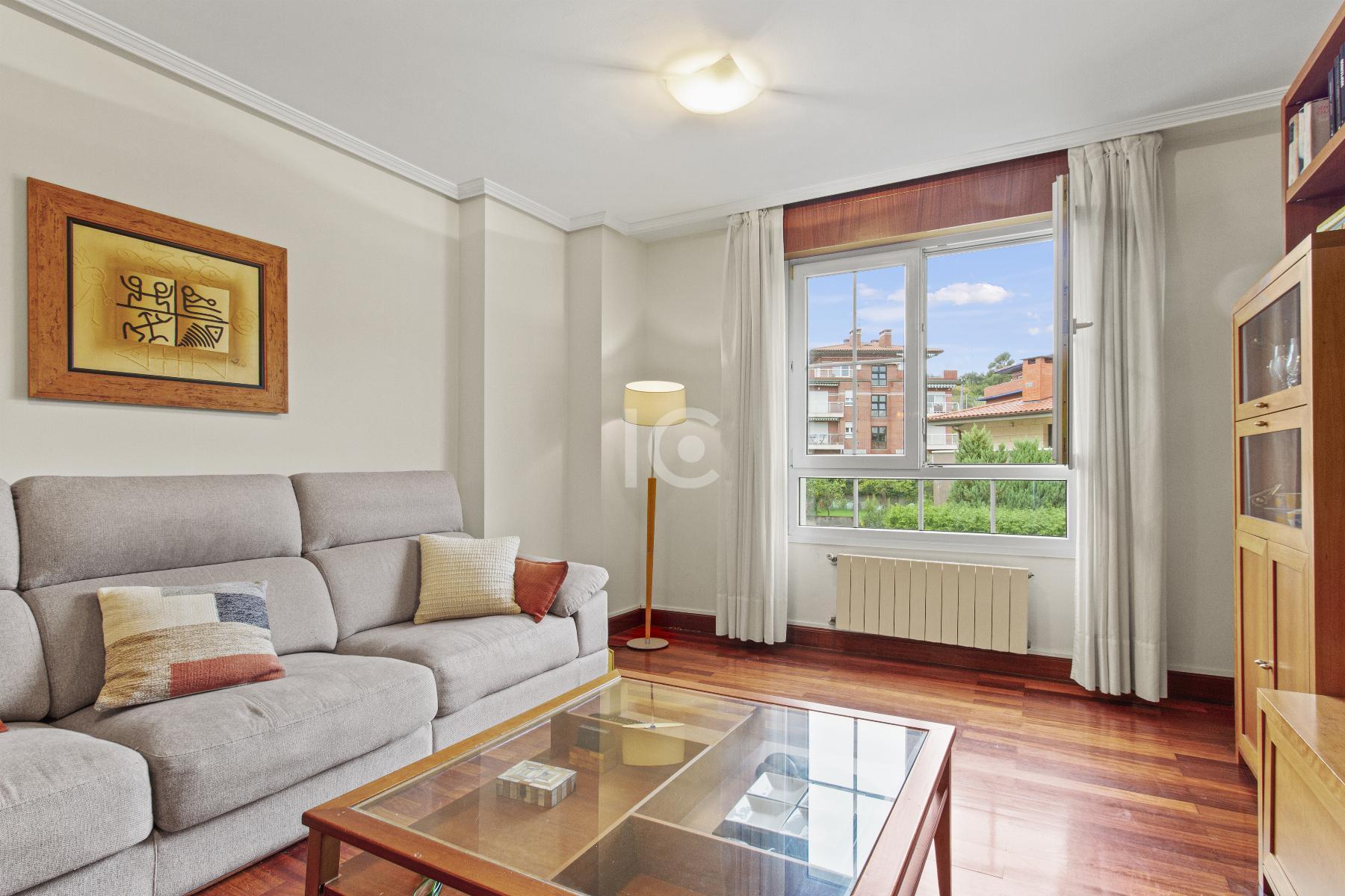 For sale of flat in Berango