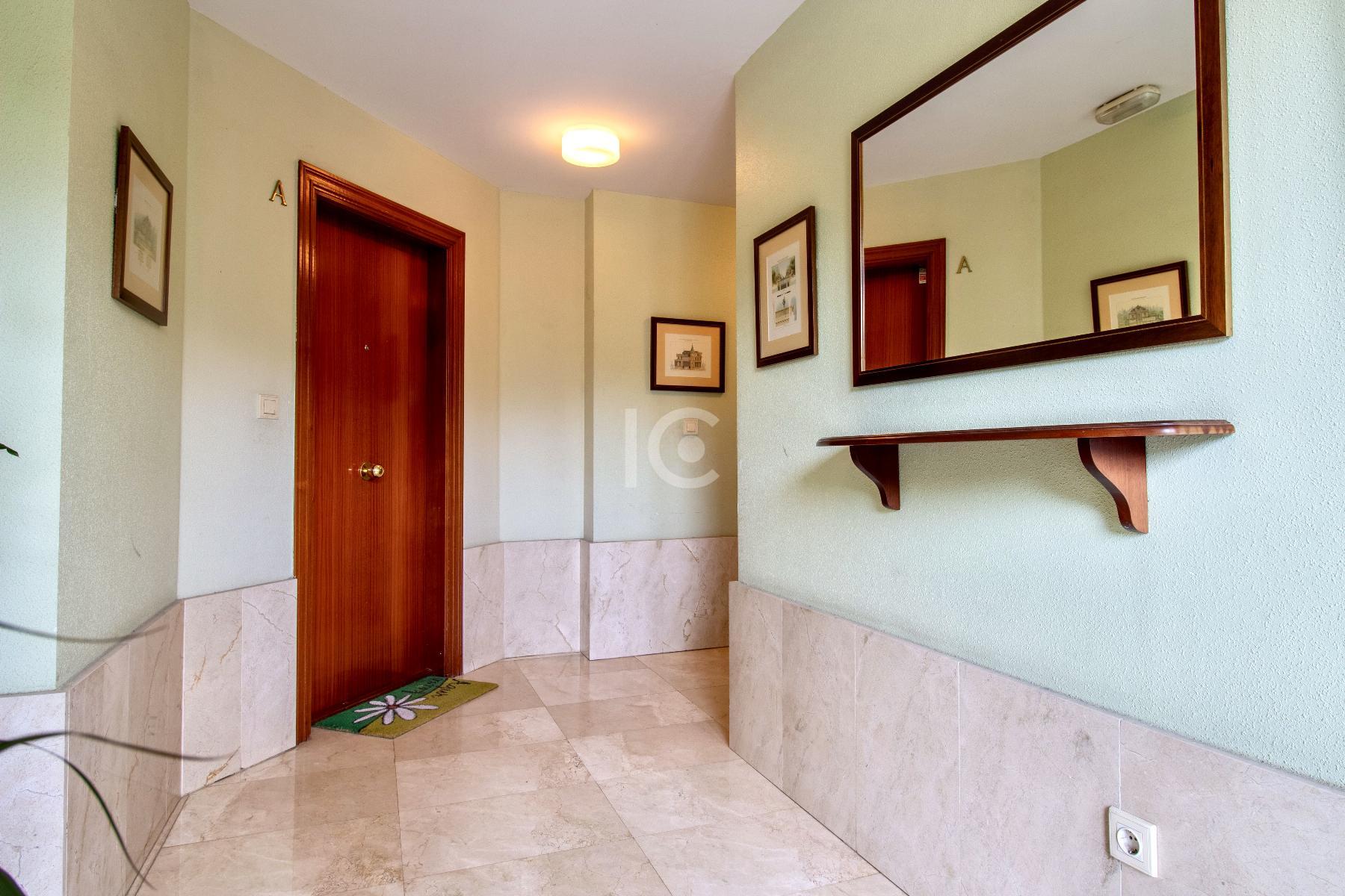 For sale of flat in Berango