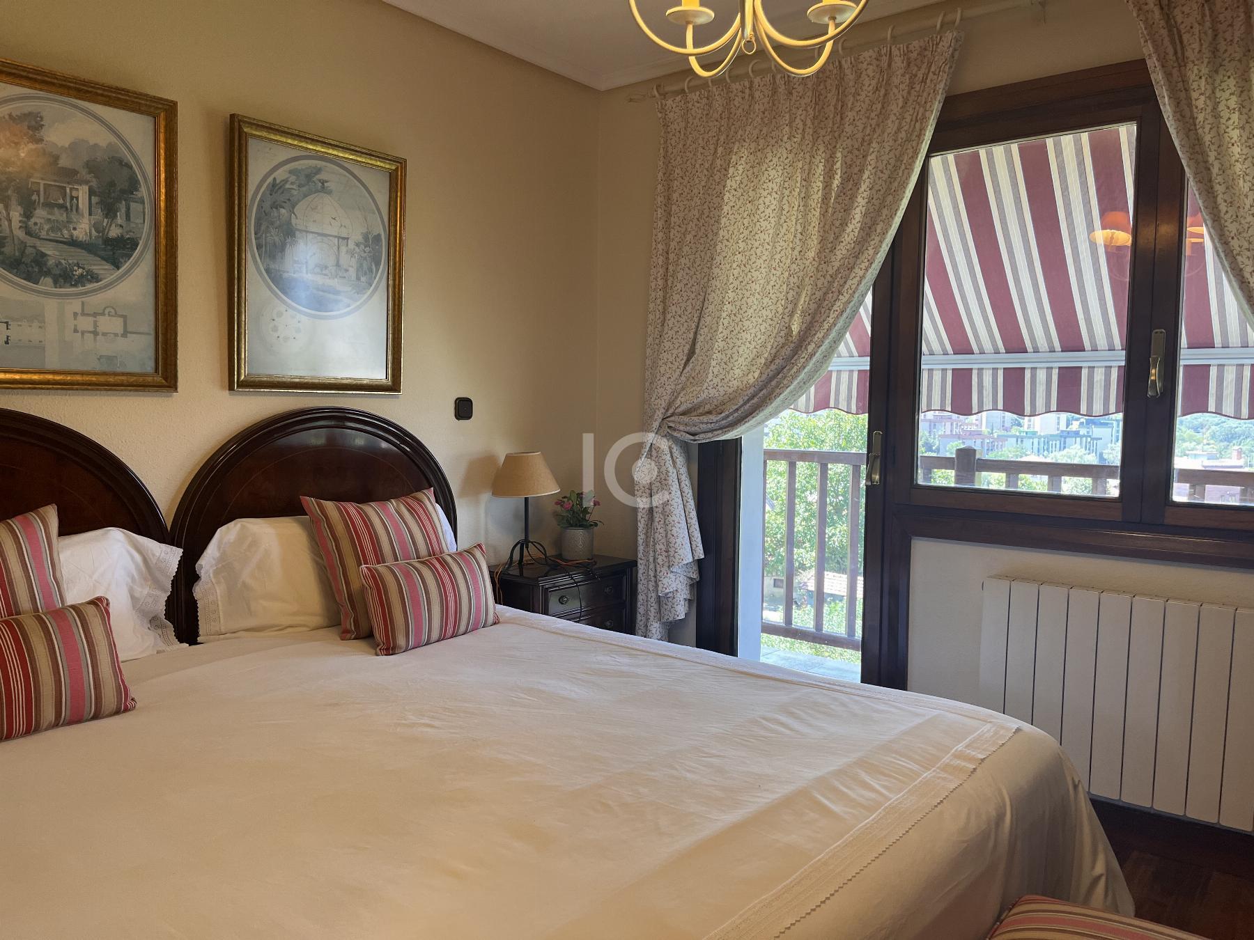 For sale of chalet in Leioa