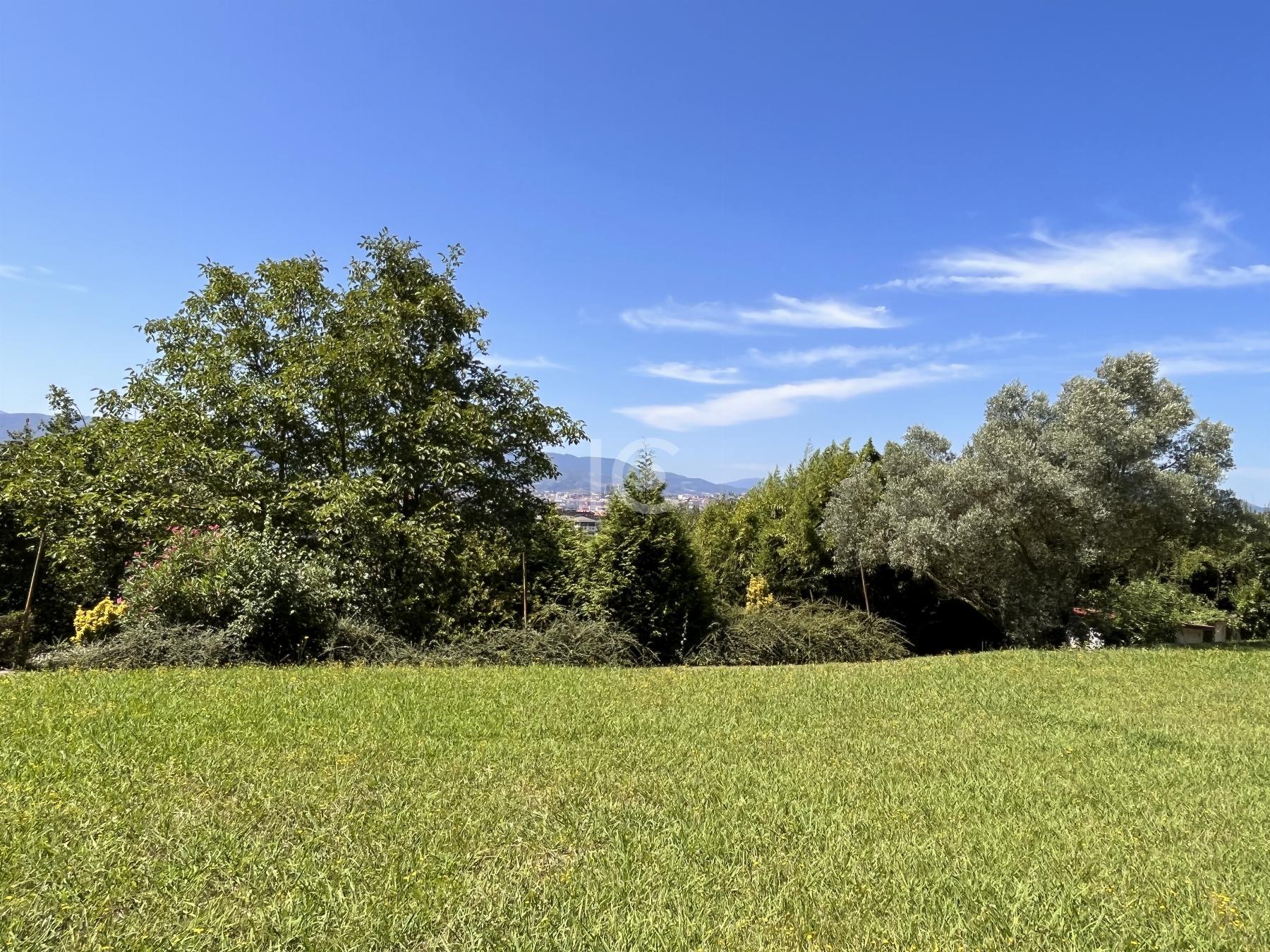 For sale of chalet in Leioa
