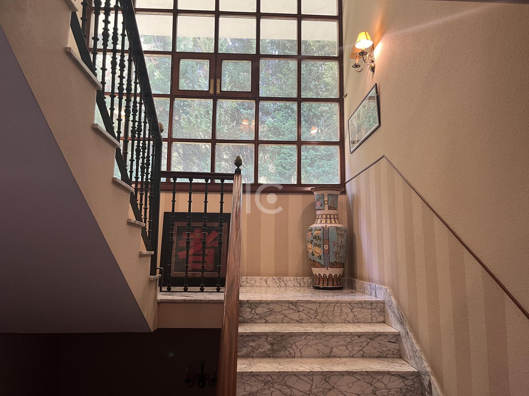For sale of chalet in Leioa