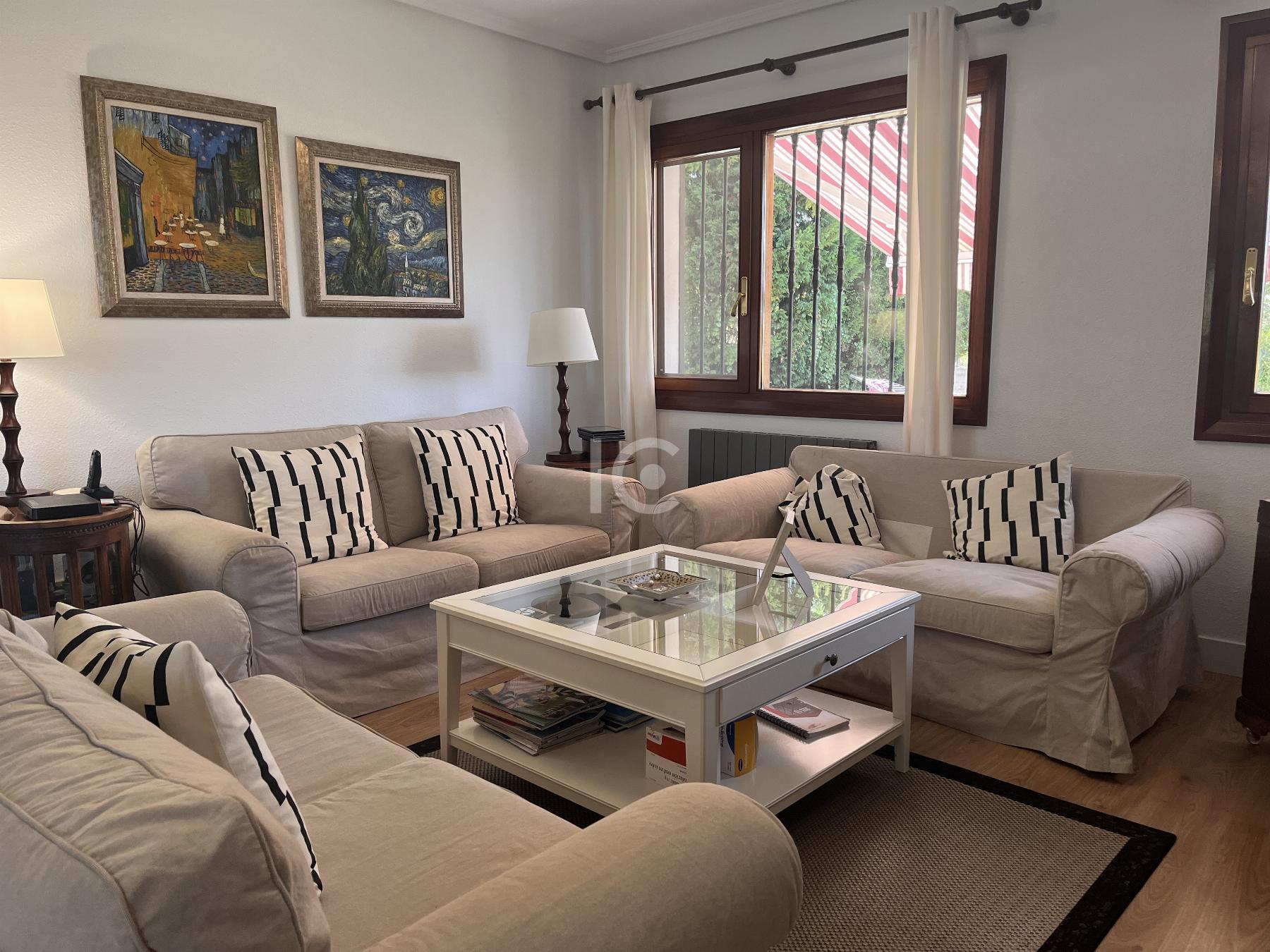 For sale of chalet in Leioa
