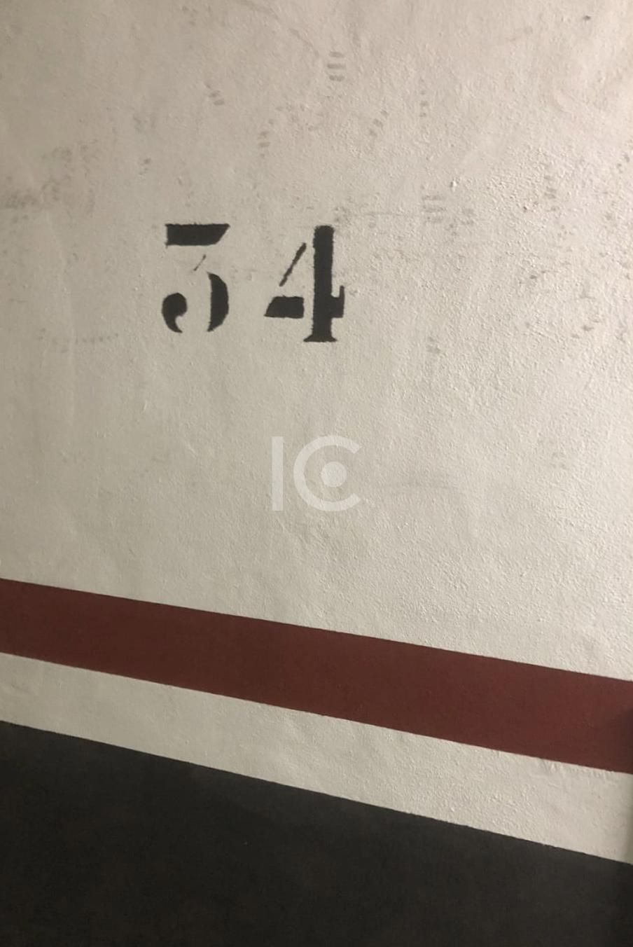 For rent of garage in Berango