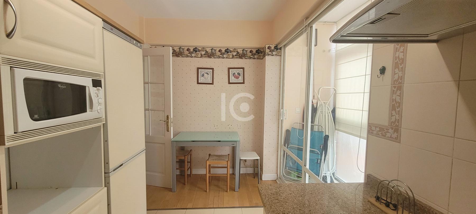 For rent of flat in Algorta