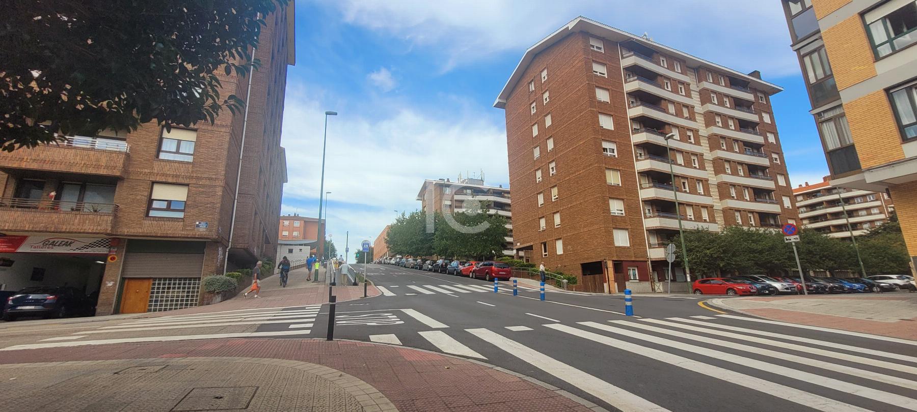 For rent of flat in Algorta