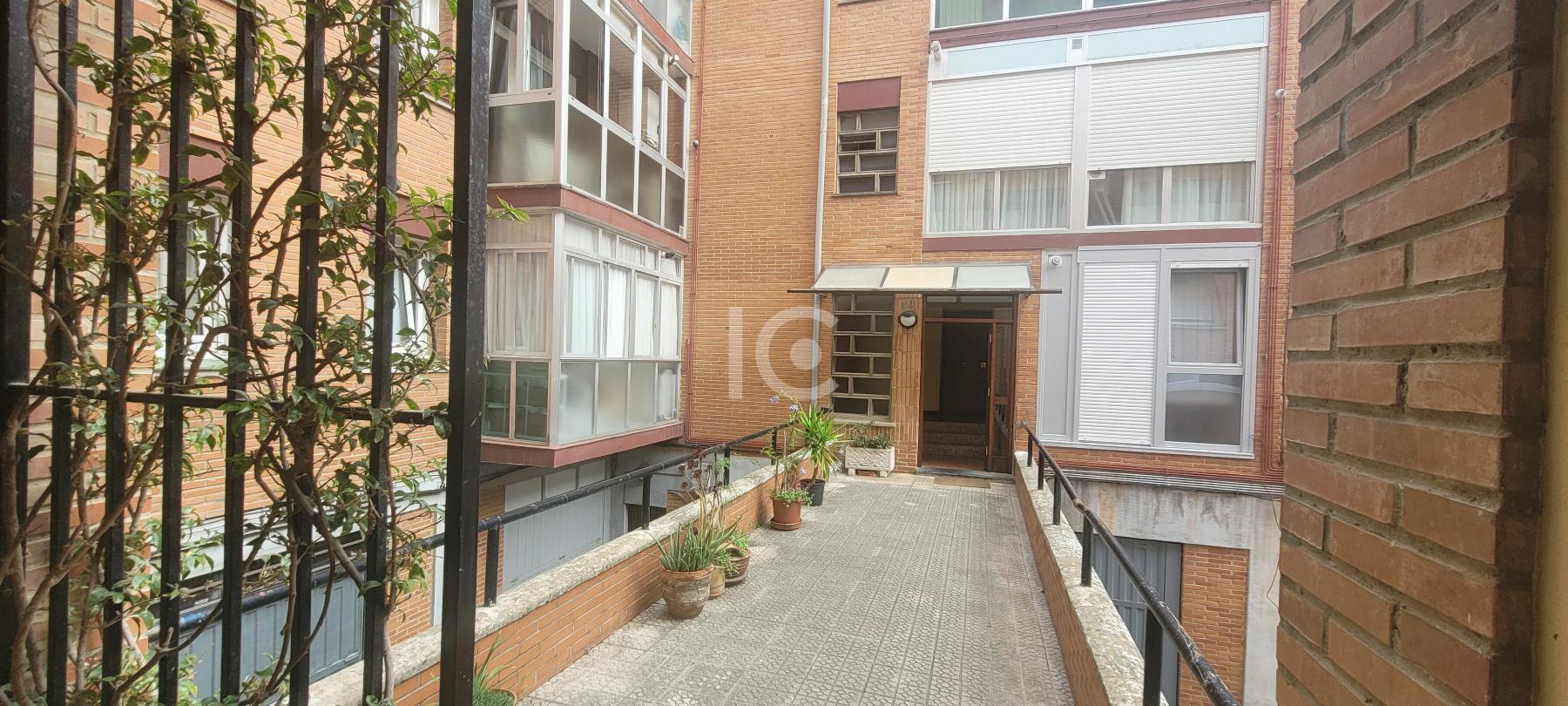 For rent of flat in Algorta