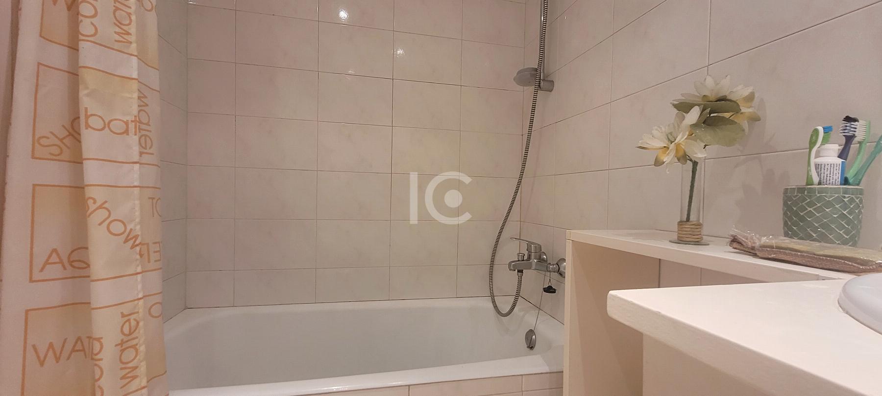 For rent of flat in Algorta