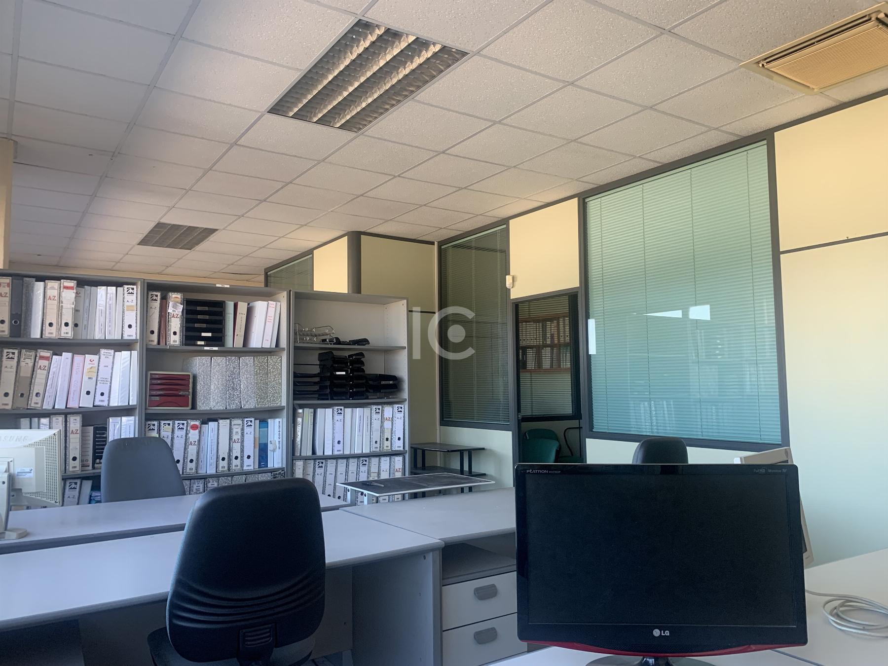 For sale of office in Erandio