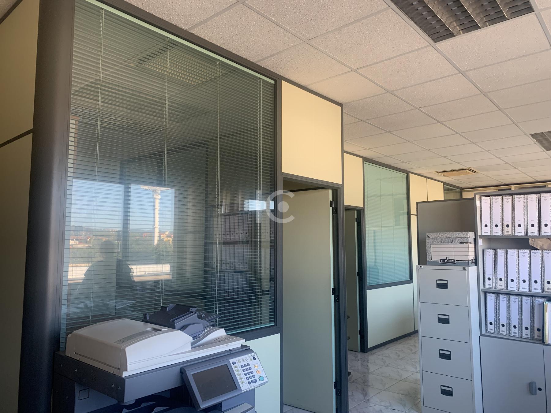 For sale of office in Erandio
