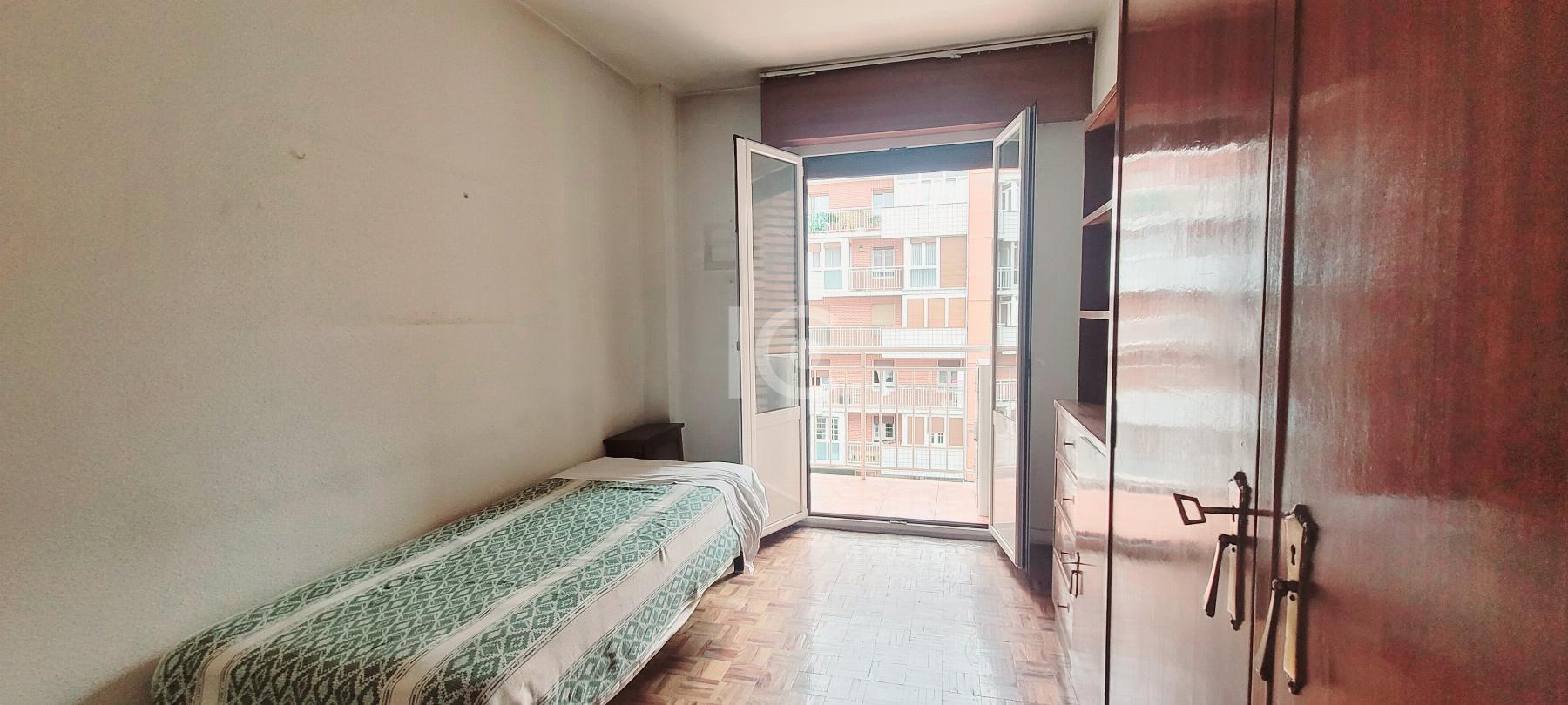 For sale of flat in Bilbao