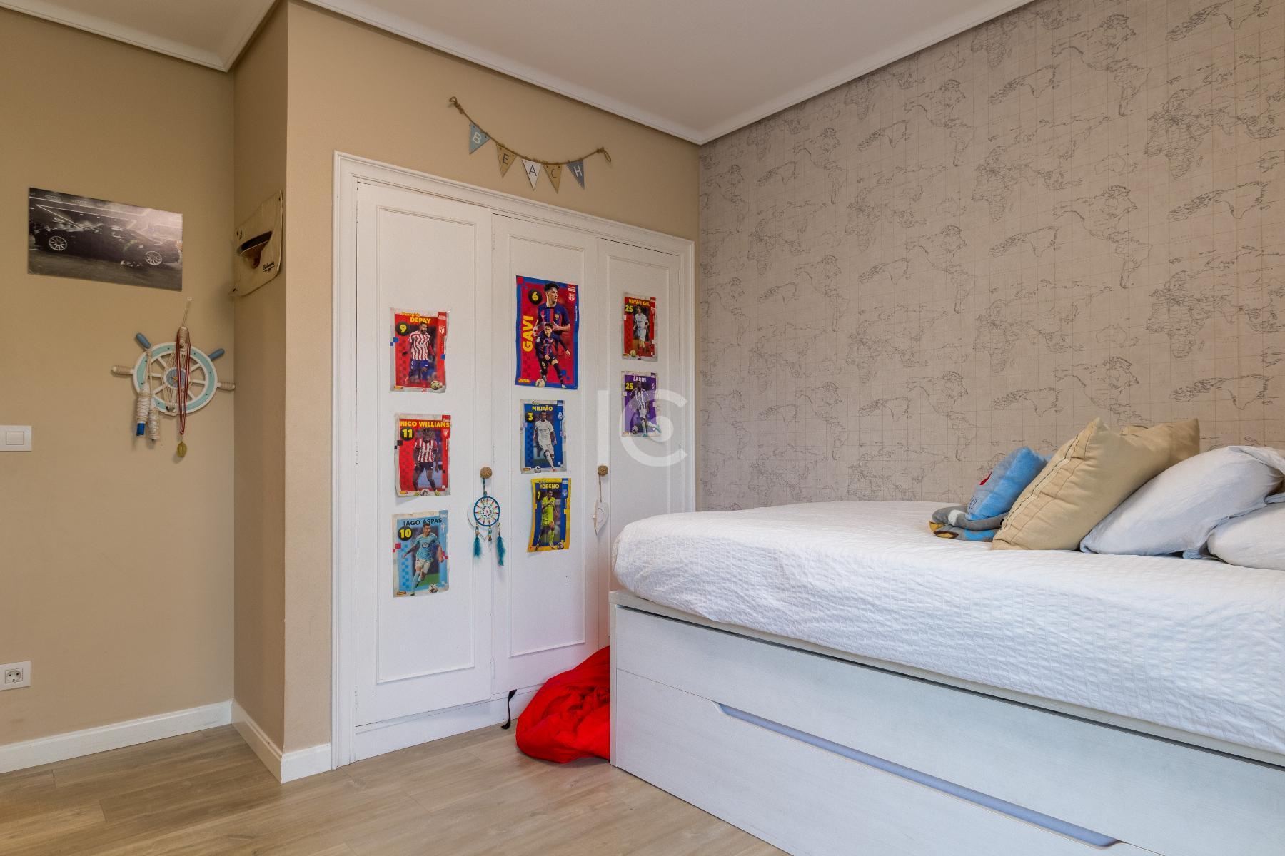 For sale of flat in Getxo