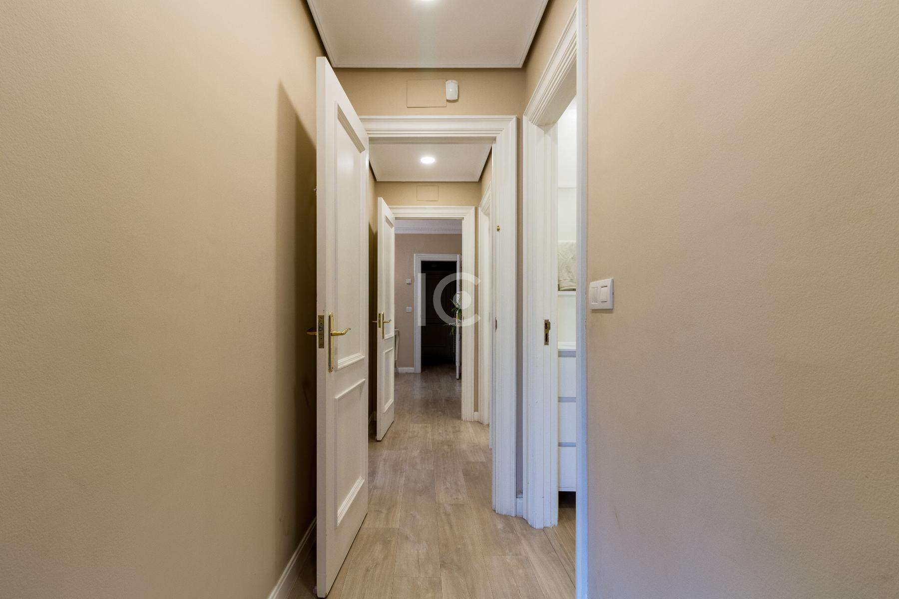 For sale of flat in Getxo