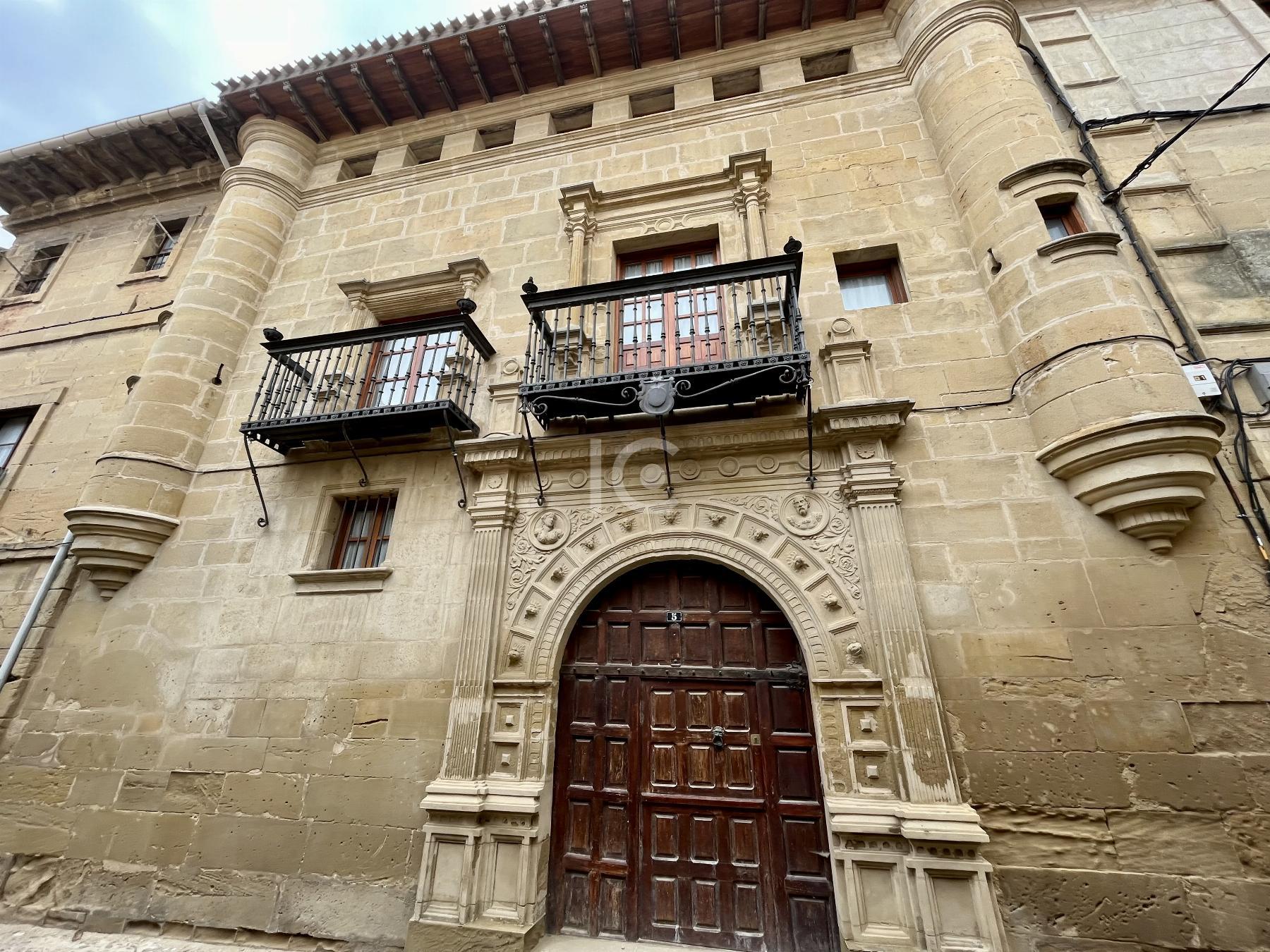 For sale of house in La Rioja