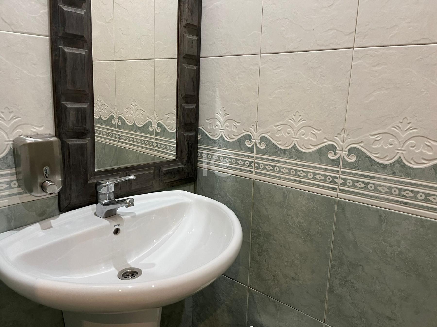For rent of commercial in Bilbao