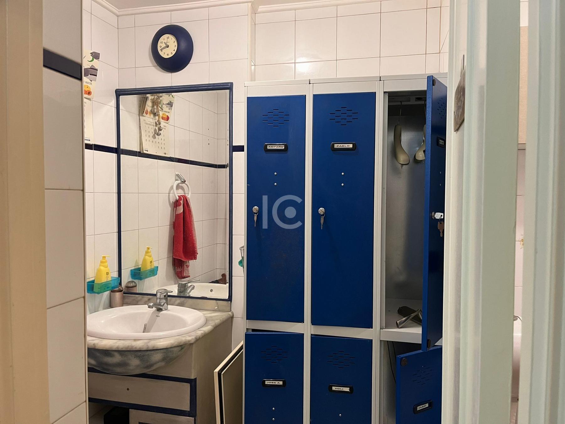 For rent of commercial in Bilbao