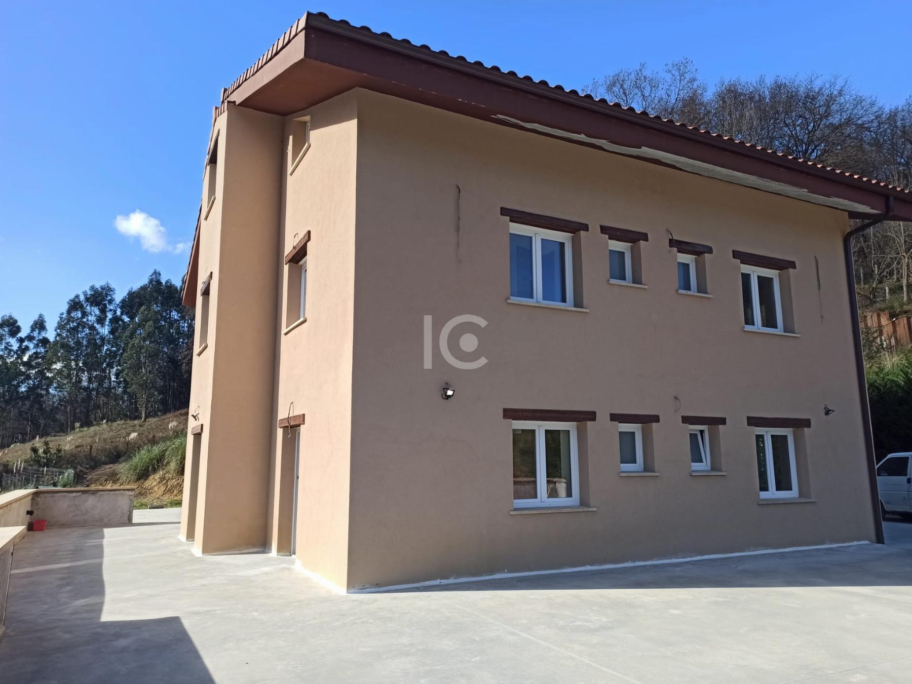For sale of house in Berango