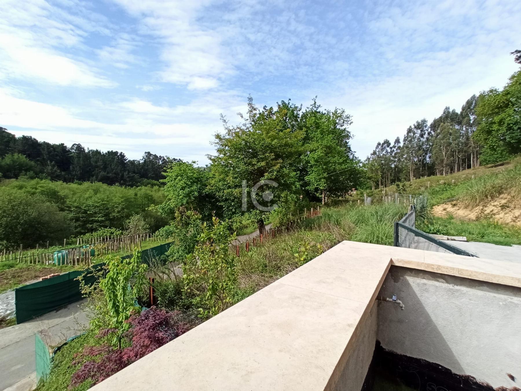 For sale of house in Berango