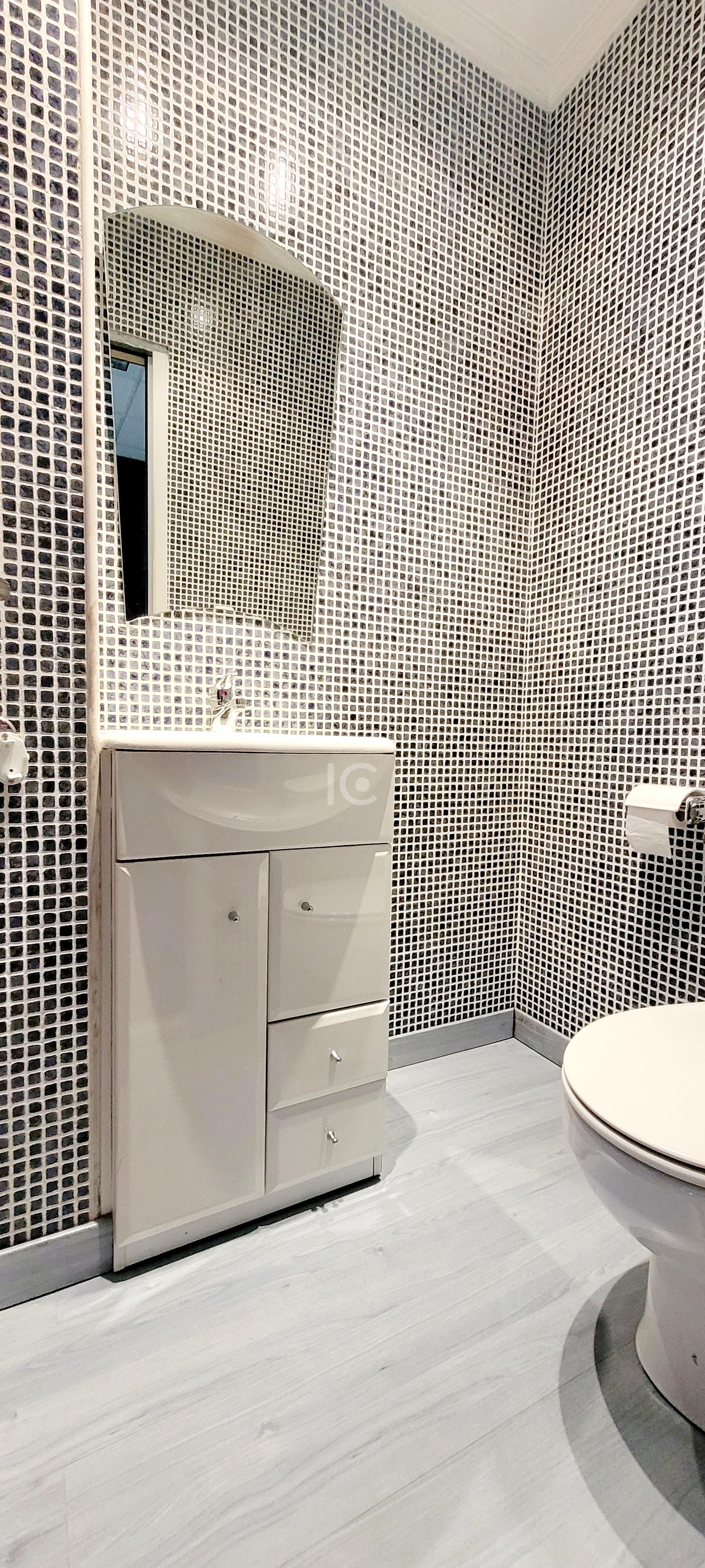 For sale of commercial in Getxo