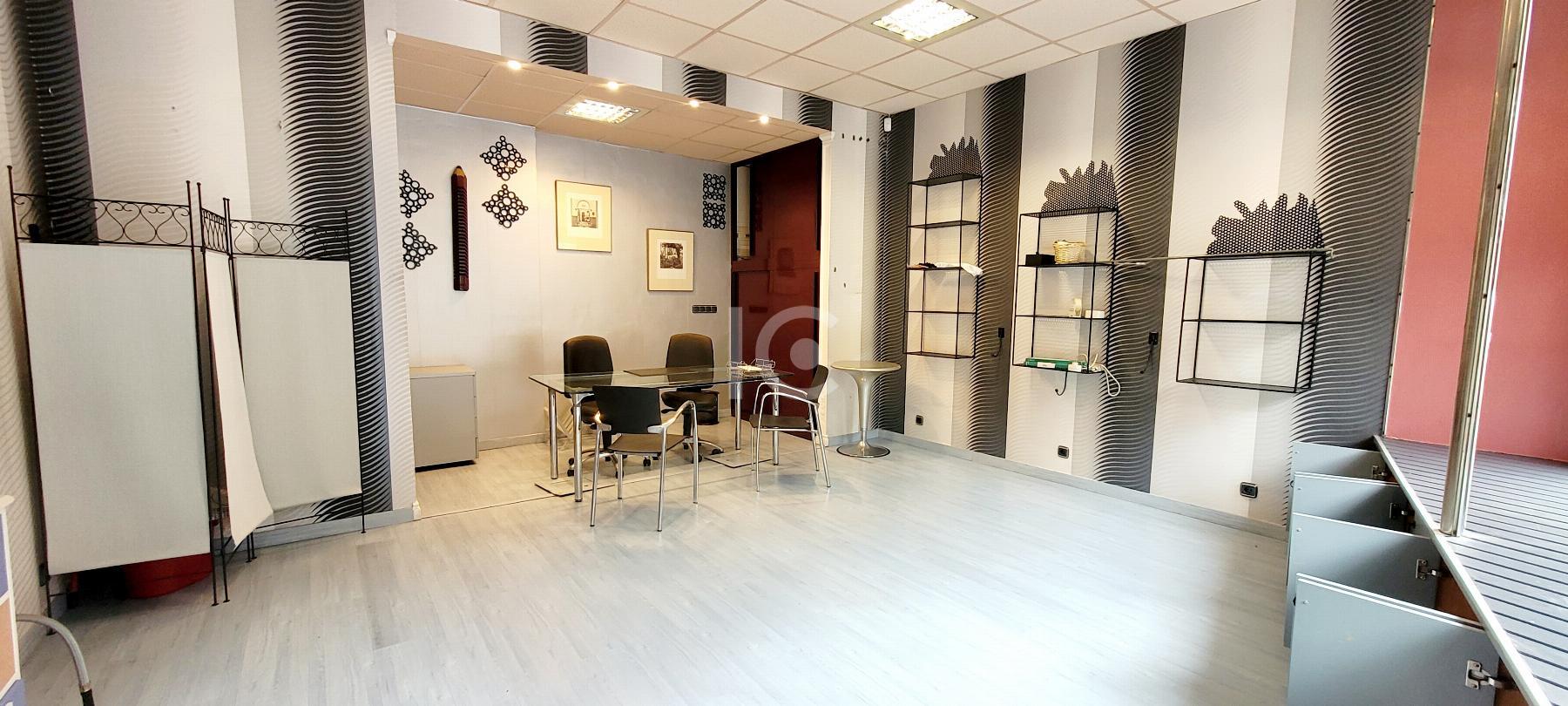 For sale of commercial in Getxo