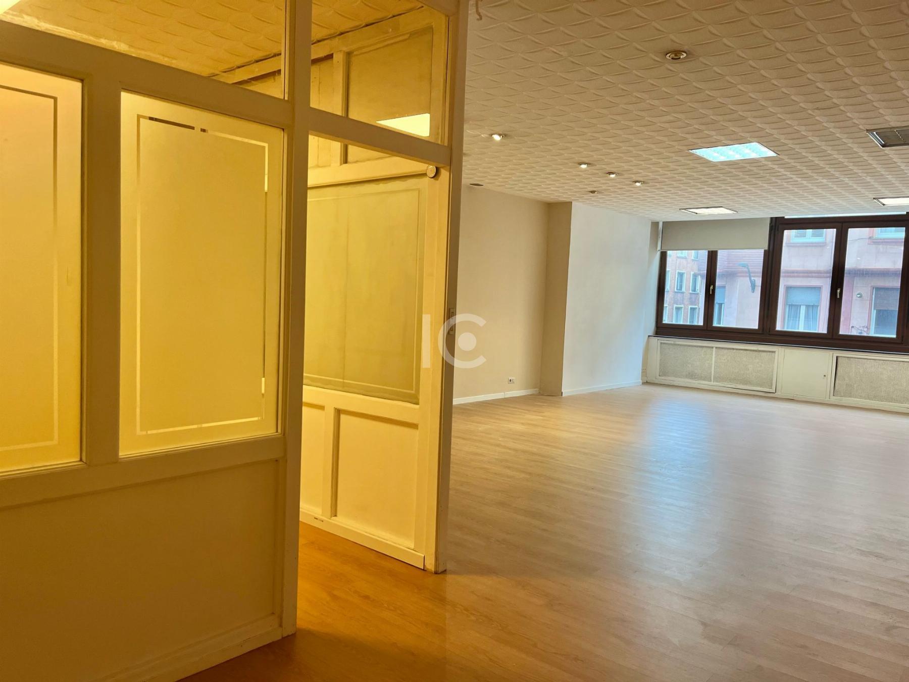 For sale of office in Bilbao