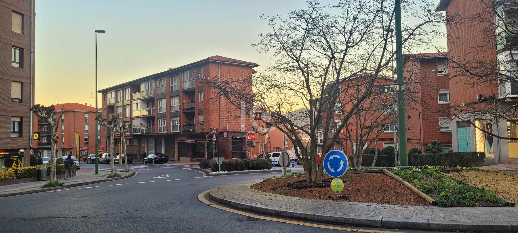 For sale of commercial in Getxo