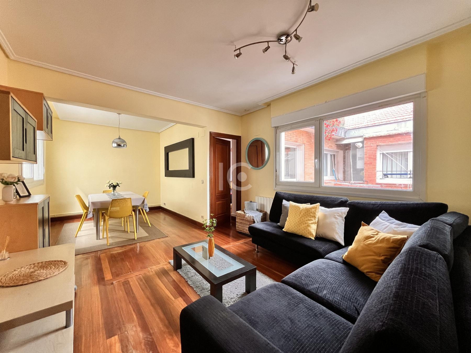 For sale of flat in Berango