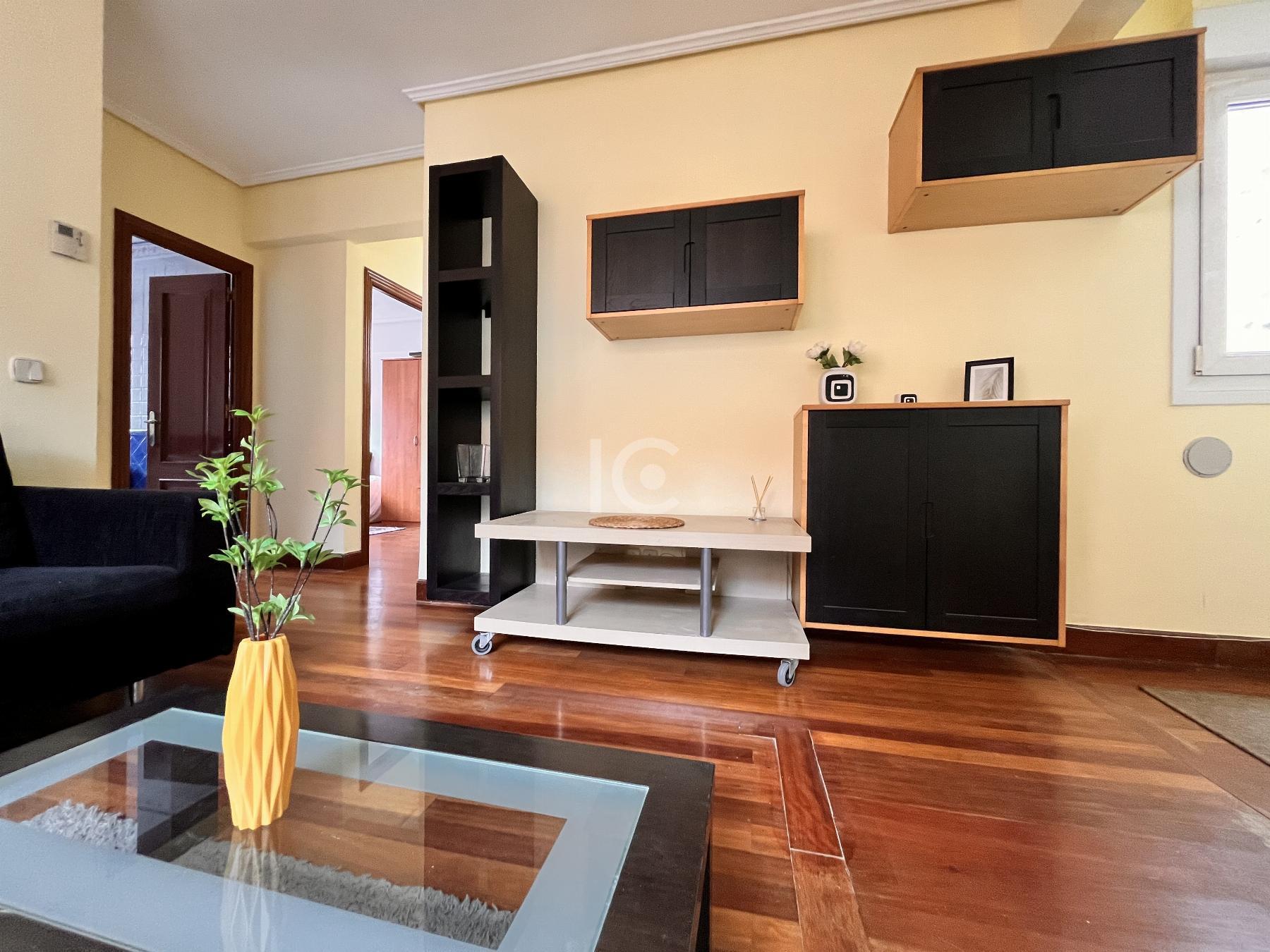 For sale of flat in Berango