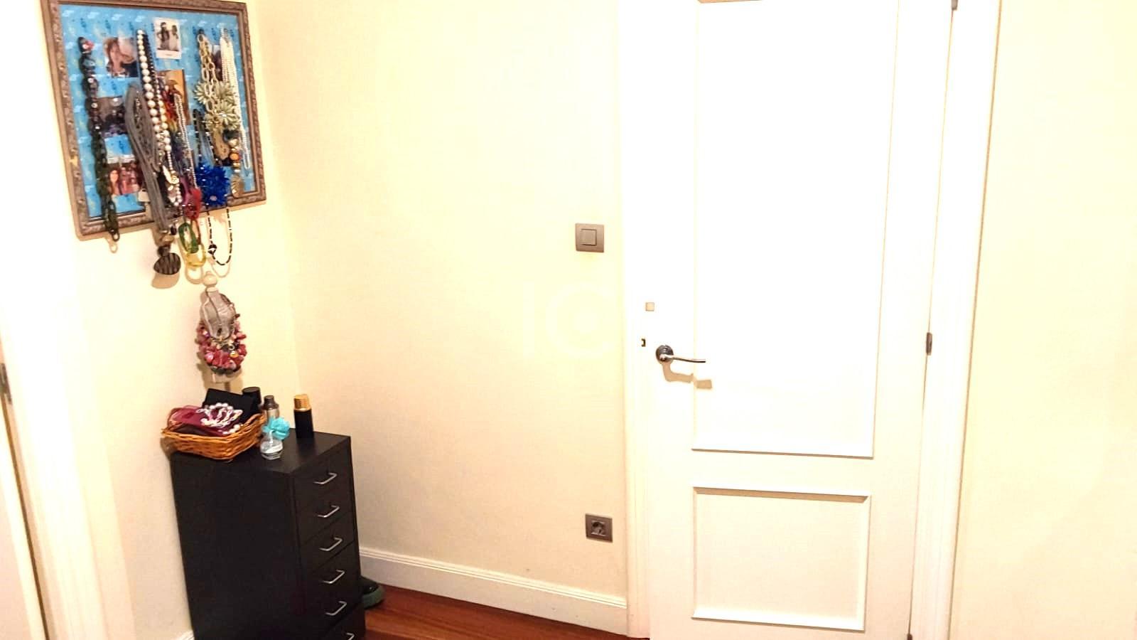 For sale of flat in Bilbao