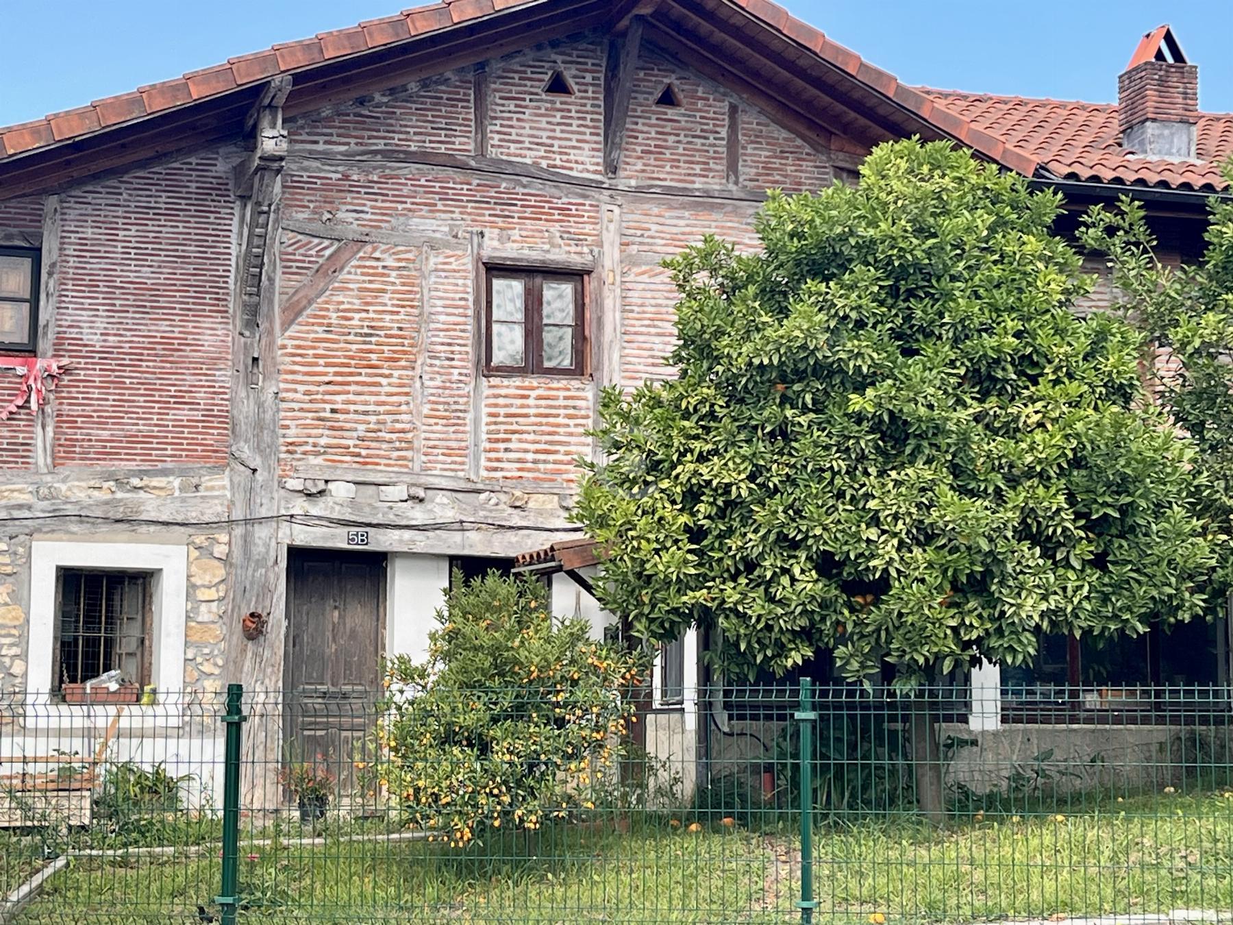 For sale of chalet in Berango