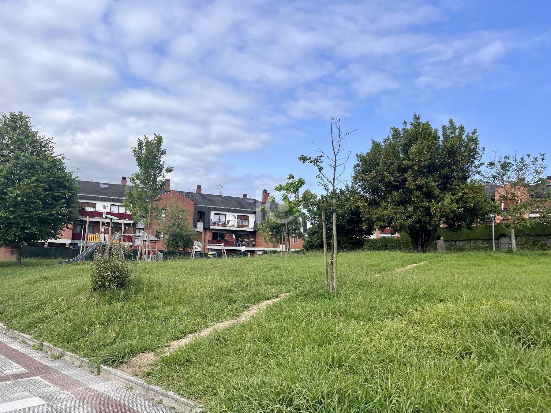 For sale of chalet in Berango