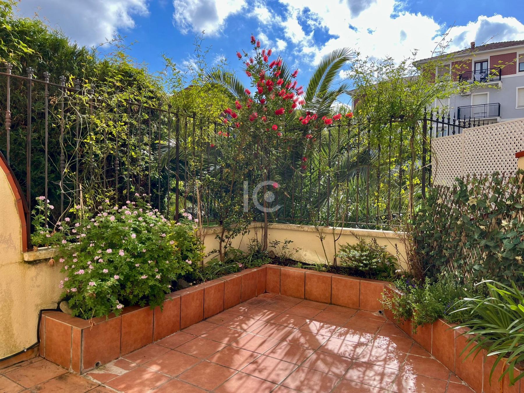 For sale of duplex in Getxo