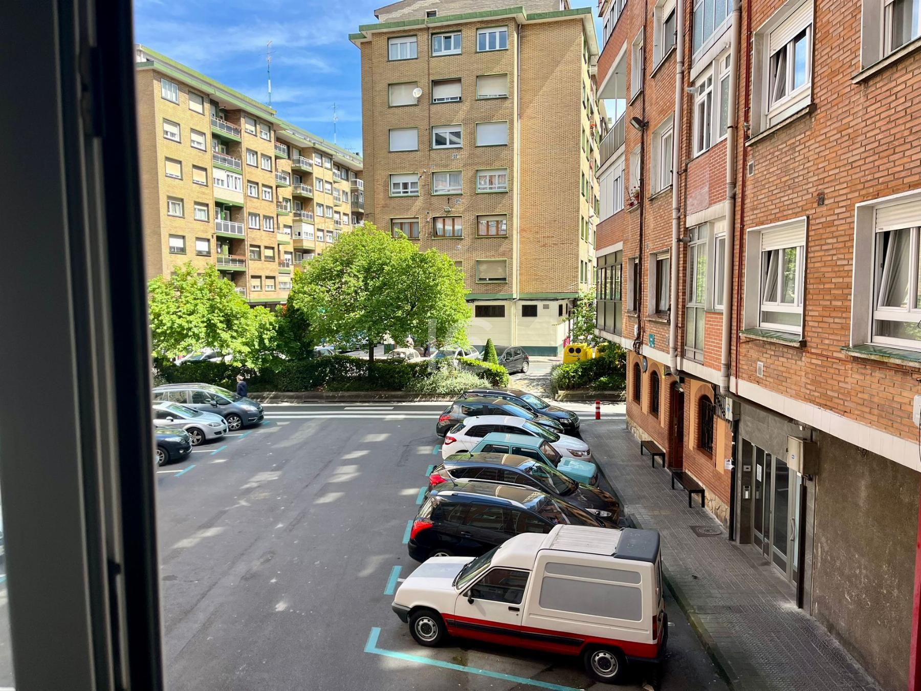 For sale of flat in Leioa