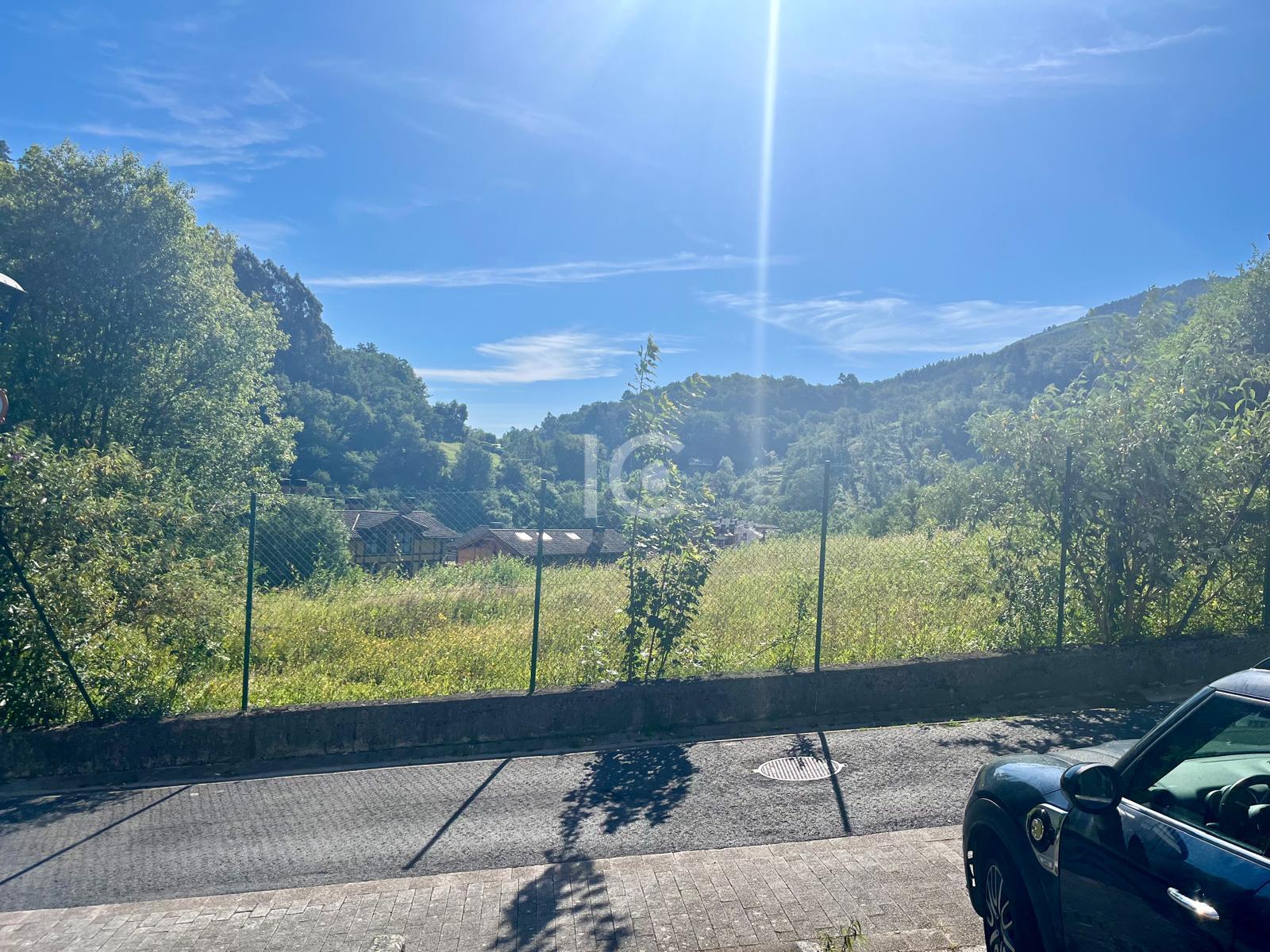 For sale of chalet in Barakaldo