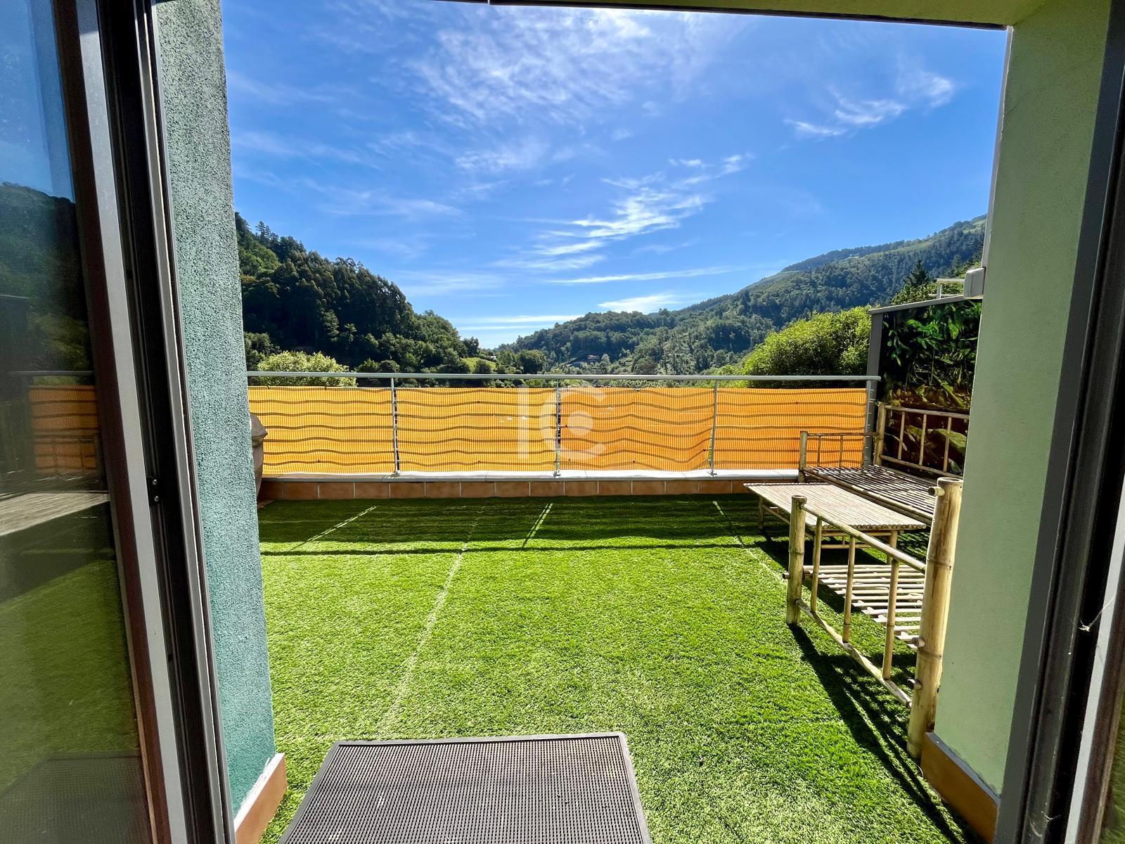 For sale of chalet in Barakaldo