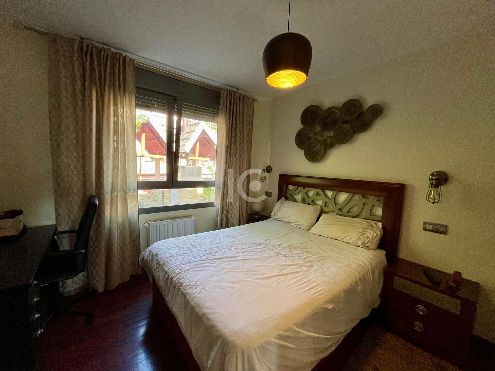For sale of chalet in Barakaldo