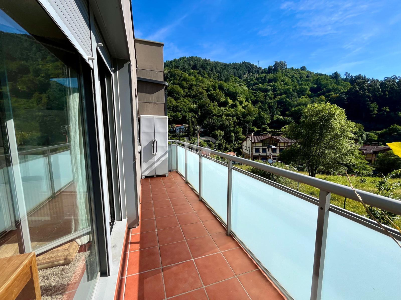 For sale of chalet in Barakaldo