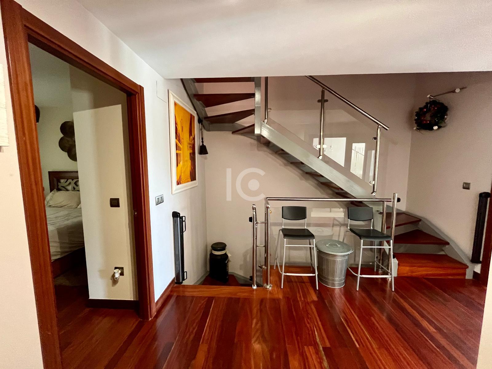 For sale of chalet in Barakaldo