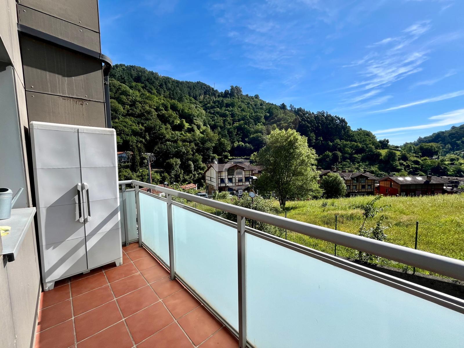 For sale of chalet in Barakaldo