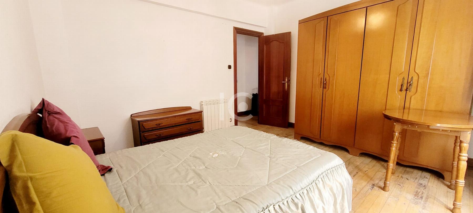 For sale of flat in Portugalete