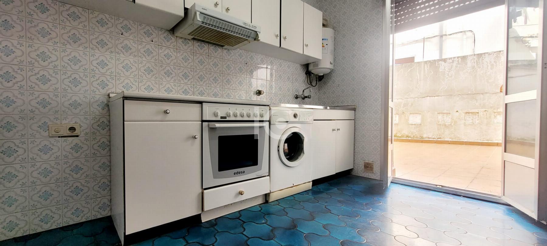 For sale of flat in Portugalete