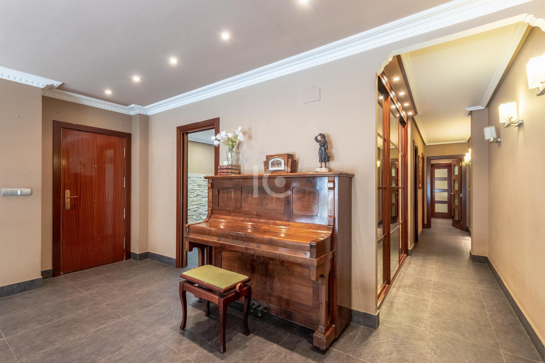 For sale of flat in Algorta